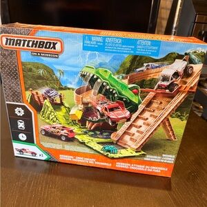 Matchbox Croc Escape Playset - Green/Red/Brown